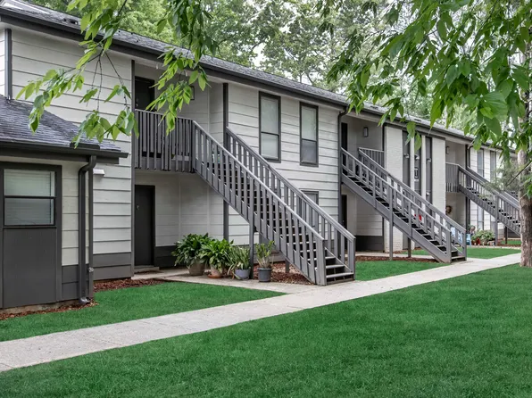 Shelton Park Apartments