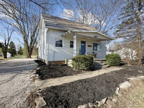 6292 Mink St SW, Pataskala, OH 43062