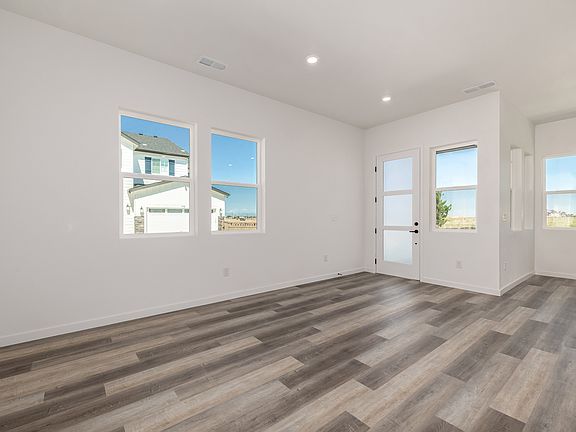 7th image of this home