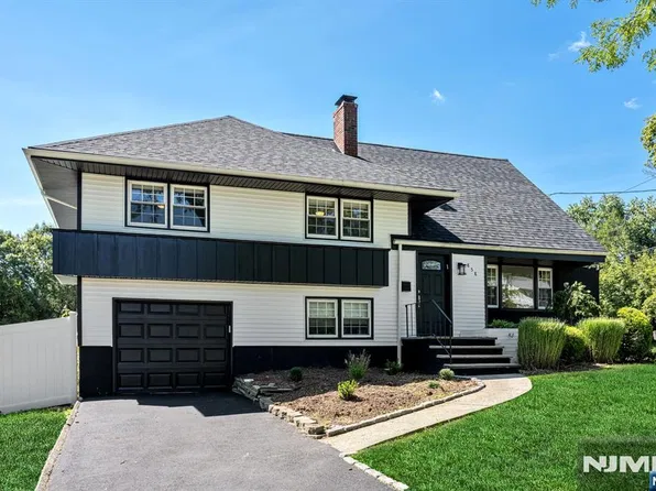 858 Barbara Drive, Teaneck, NJ 07666