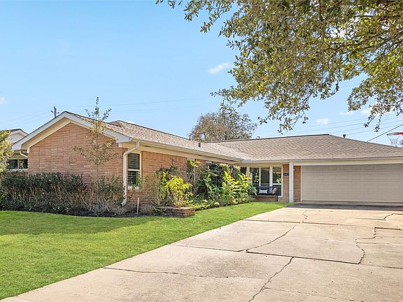 2nd image of 5423 Dumfries Dr