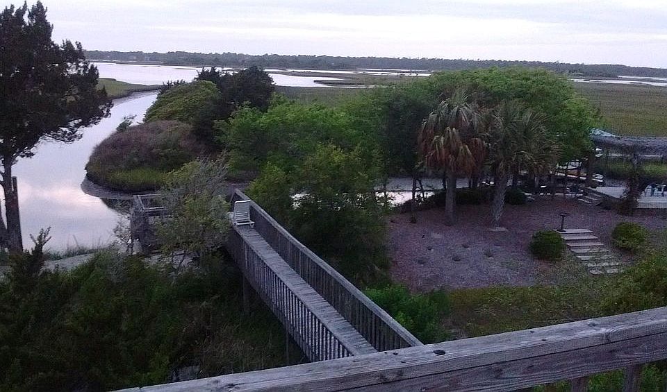 private dock on canal topsail sound, 1/2 mile to intracoasta