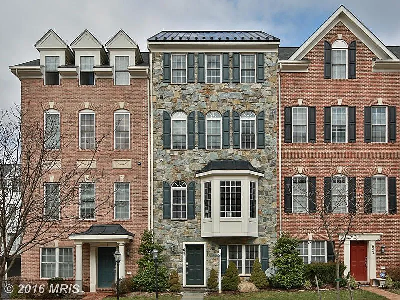 647 Hurdle Mill Pl photo 1