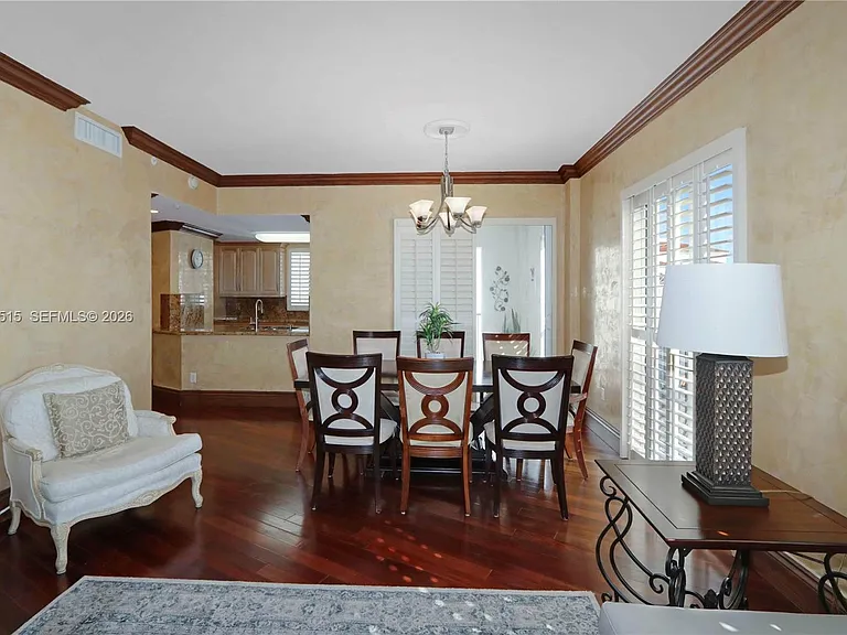 10 Aragon Ave #1216 — Photo 7