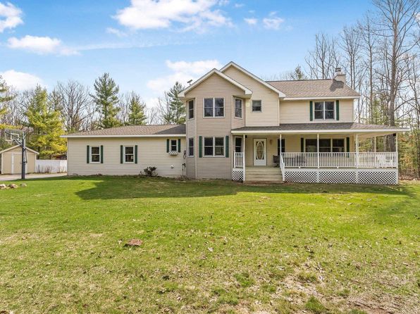 3637 Perla Ln, Kingsley, MI 49649