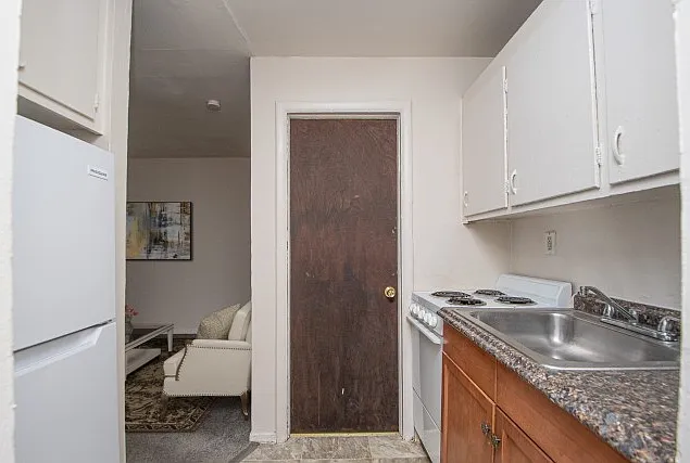 218 S Whitney St #A5 — Photo 3