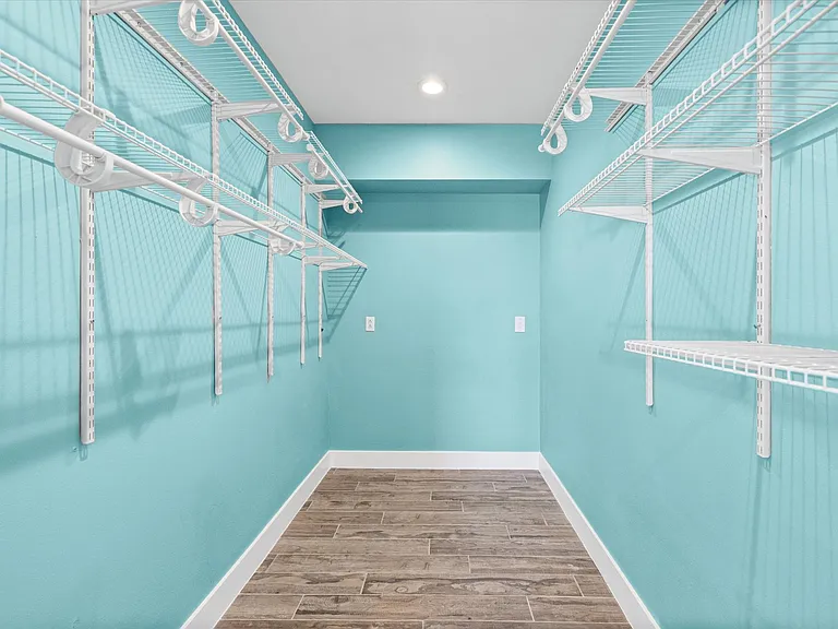 6323 Bayou Grande Blvd NE — Photo 32