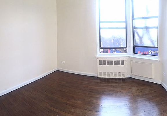 4th image of 1829 Caton Ave #2Y