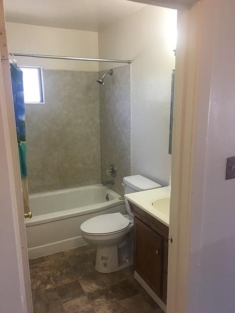 2nd image of 608 Bridge St