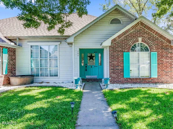 204 Bull Run Cir, Broussard, LA 70518