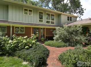 5221 Apple Dr, Fort Collins, CO 80526