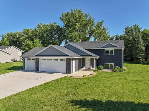 2580 Lois Ln SE, Alexandria, MN 56308