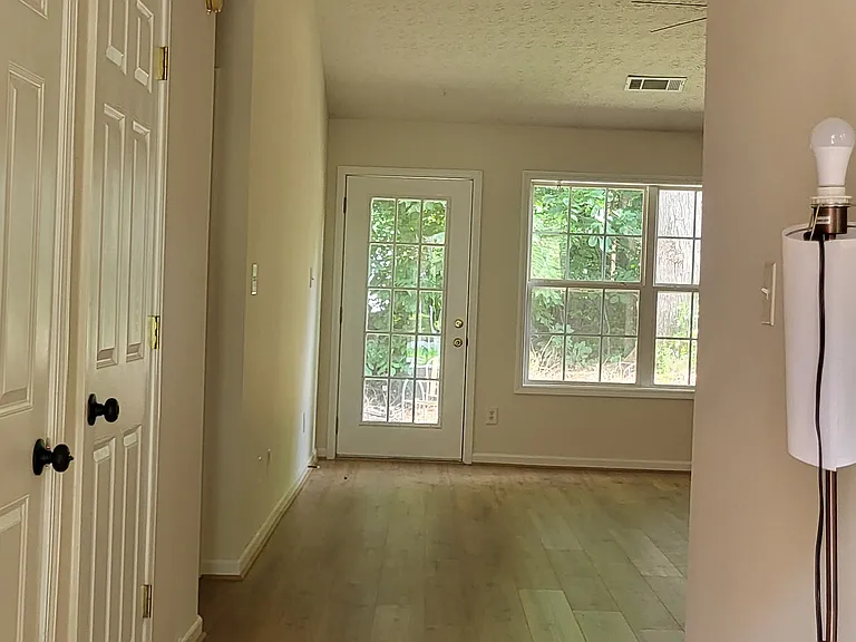 613 Mattie Farm Pl — Photo 2