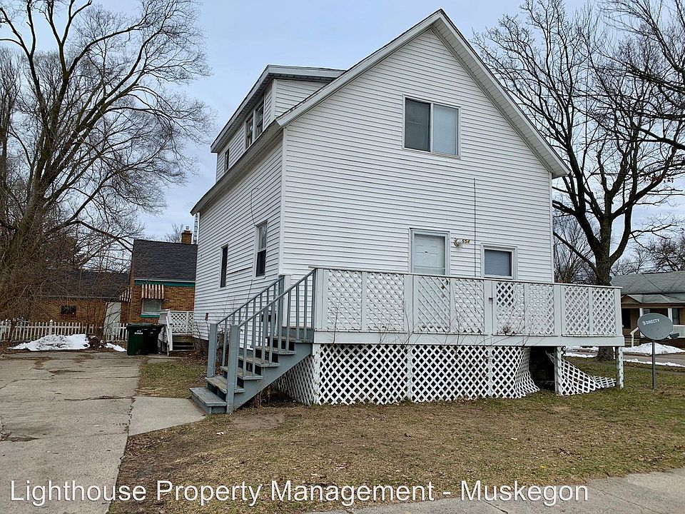 1st image of 654 E Isabella Ave #1