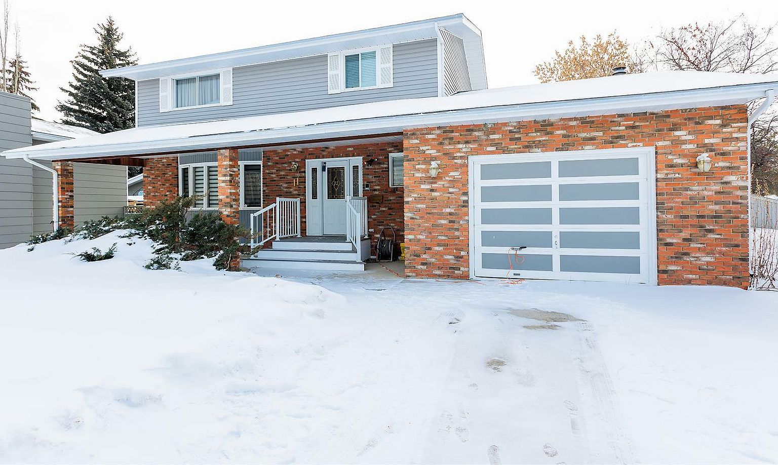 11 N Oyen Cres, Red Deer, AB T4P 1T3 Zillow