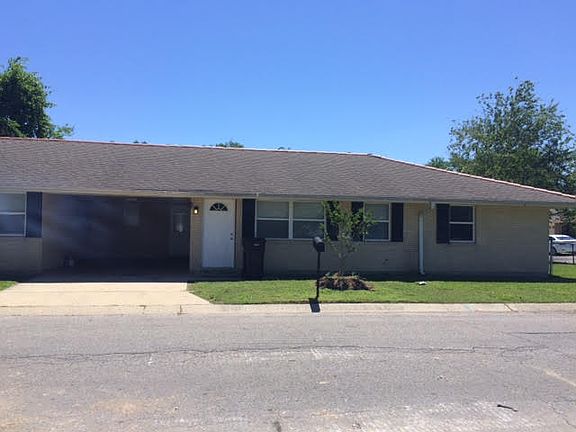 2nd image of 2801-09 Pakenham Dr
