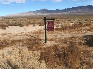 860 W Fangio Ln, Pahrump, NV 89060