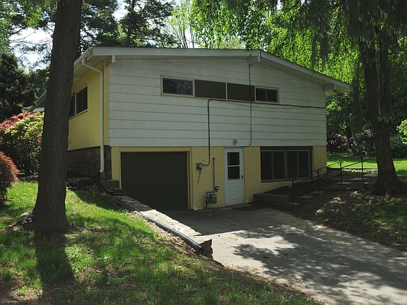 Garage Side Entrance