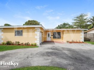 6831 NW 25th Ct, Fort Lauderdale, FL 33313