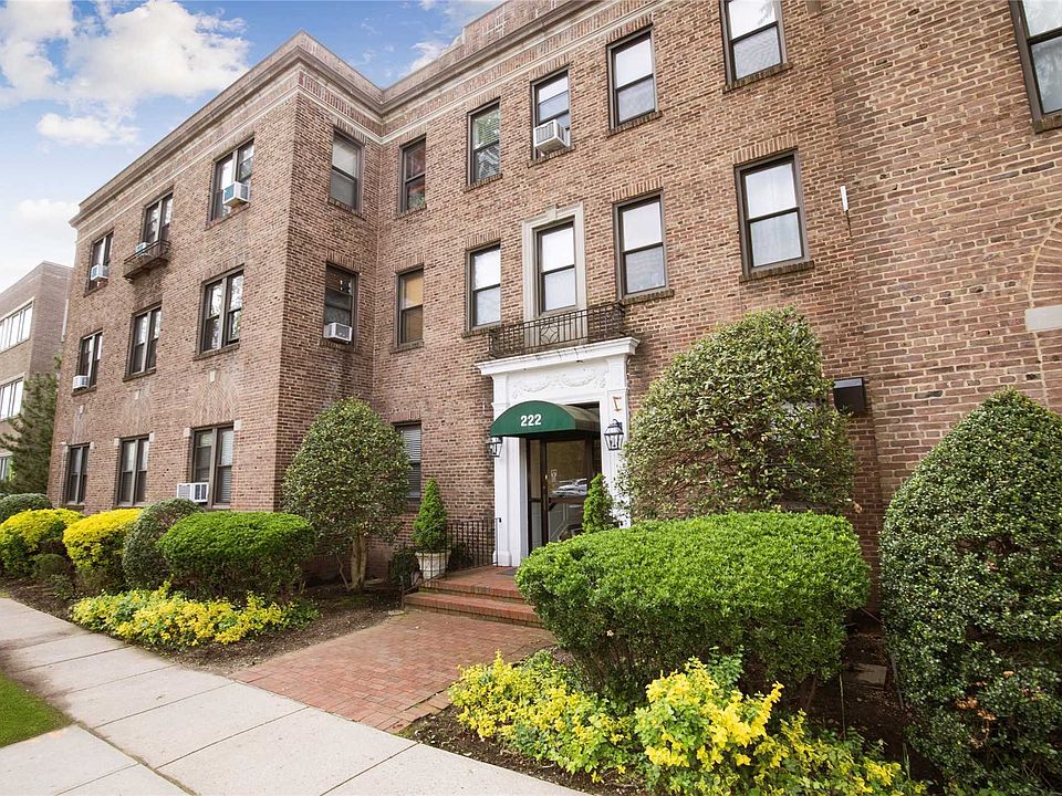 1st image of 222 7th St APT 2J