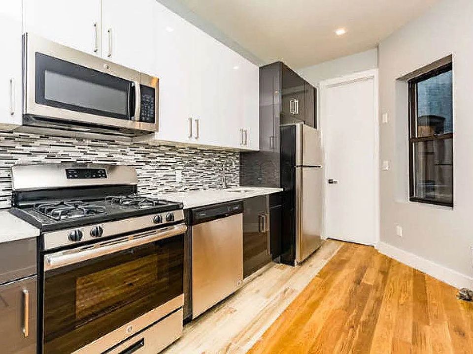 1st image of 510 Jackson Ave #3F