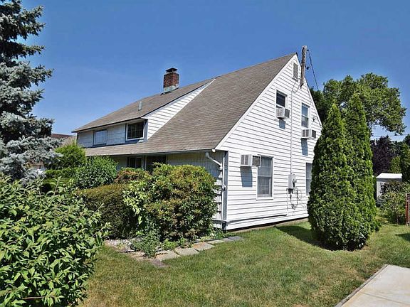 3rd image of 5 Redwing Ln