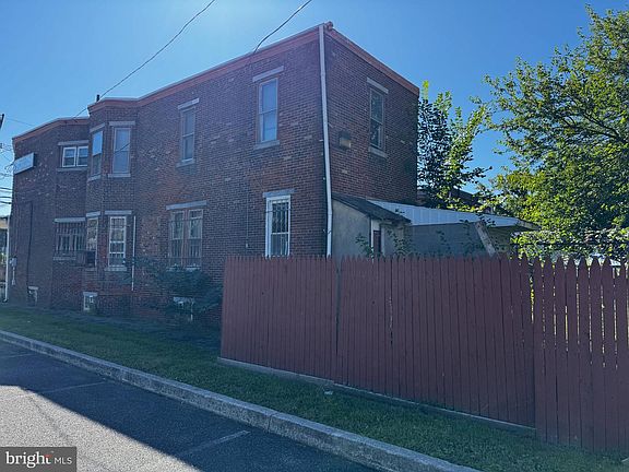 3rd image of 1909 S 7th St
