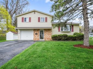 210 Lake Shore Boulevard Ext, Rochester, NY 14617