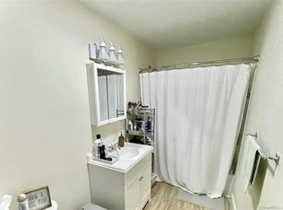 52 Prospect St APT 2, Derby, CT 06418