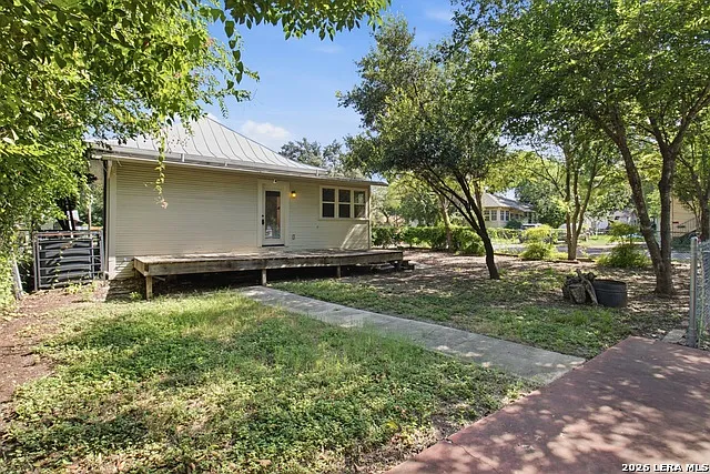 202 Eads Ave — Photo 19