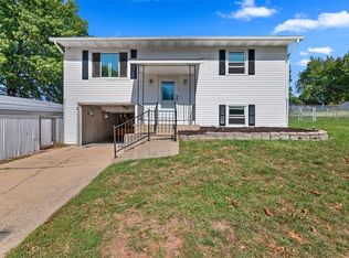 807 Daniels Trl, Marthasville, MO 63357