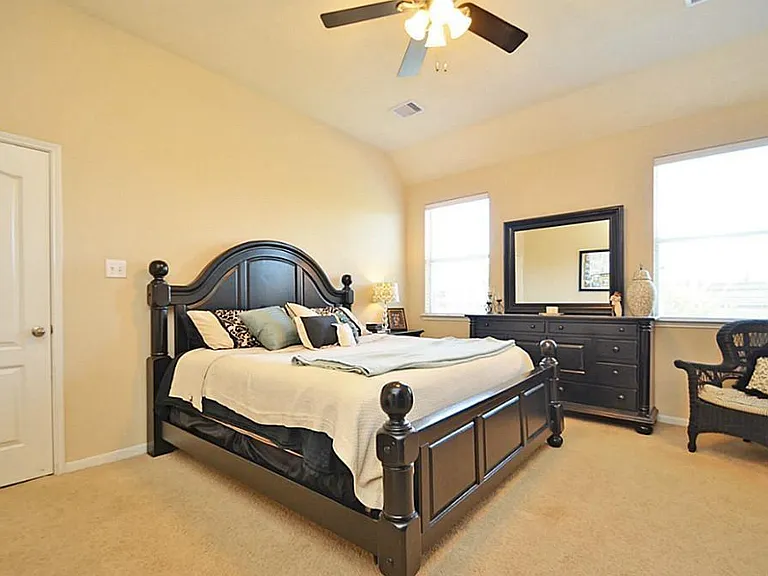 24562 Carlton Springs Ln — Photo 19