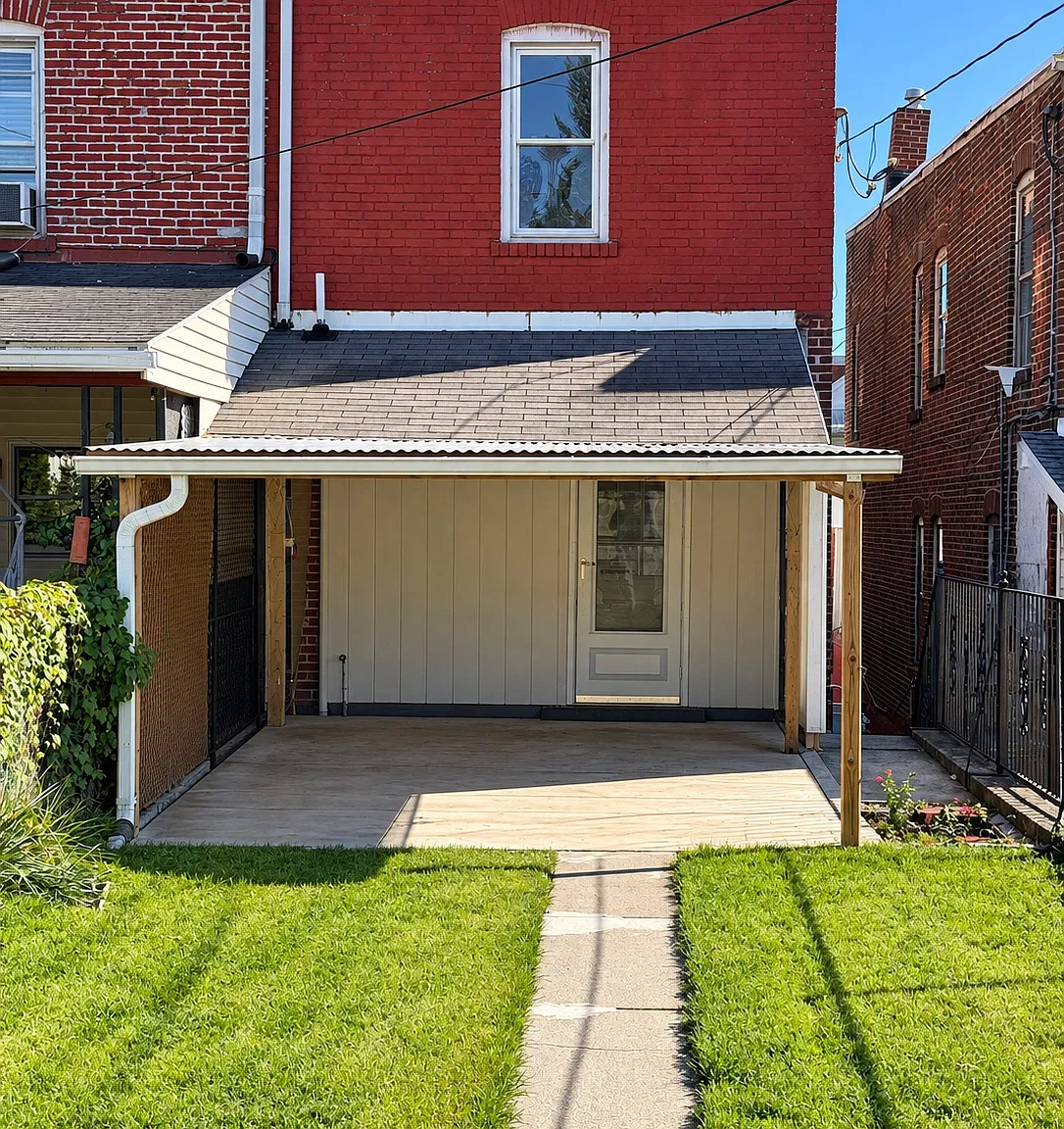 3 bed, 1252 sqft, $2,300 — Photo 4