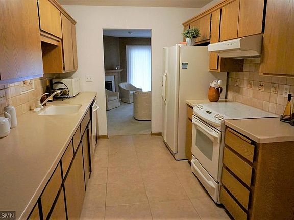 3rd image of 2553 15th St N