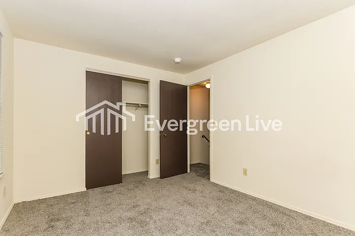 8093 Mount Aetna St — Photo 12