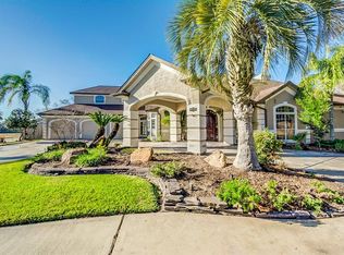 615 Westwood Cir, La Marque, TX 77568