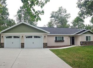 5348 Island View Dr NE, Bemidji, MN 56601