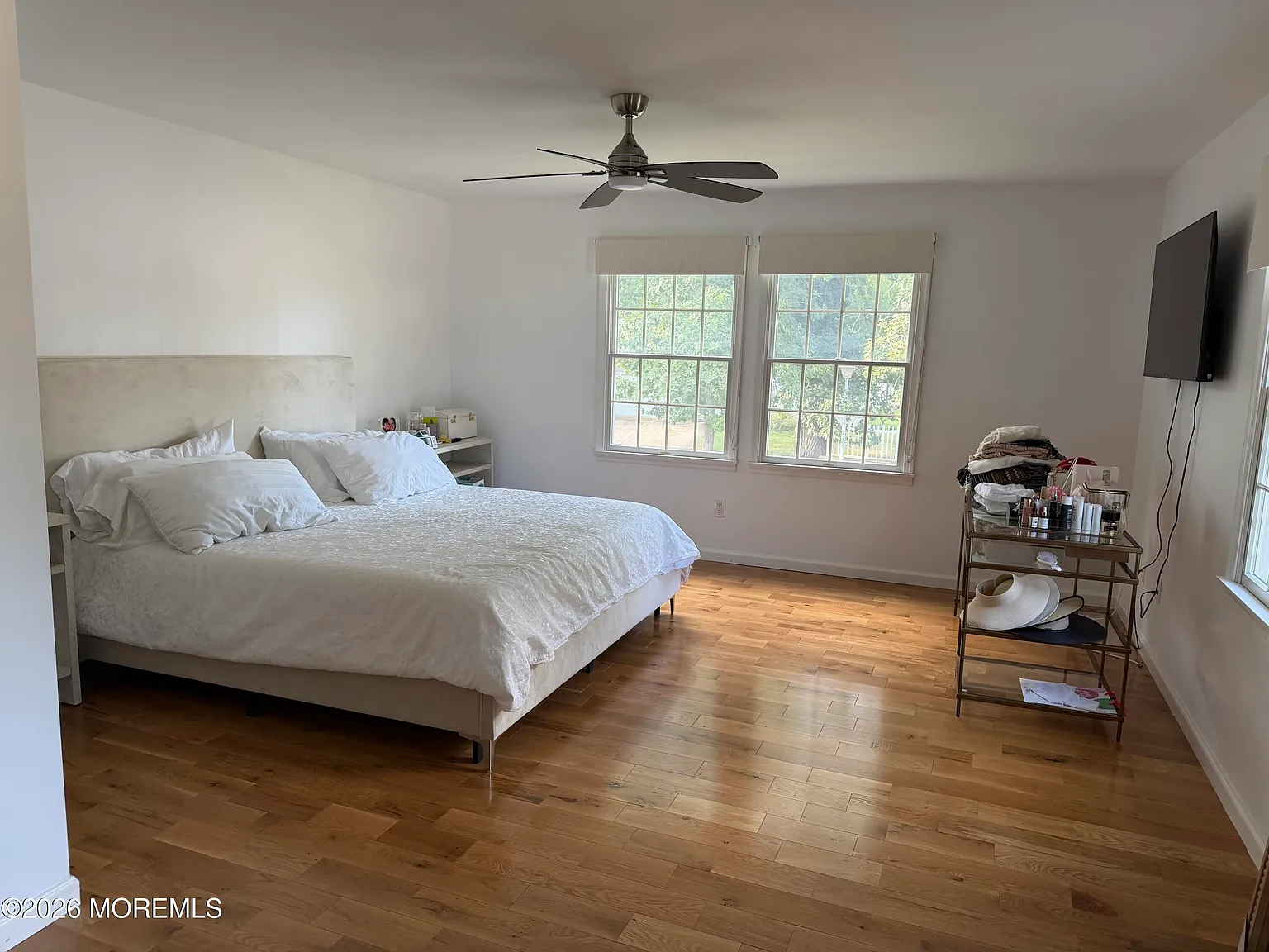 5 bed, 3.5 bath, 2919 sqft, $4,000 — Photo 2