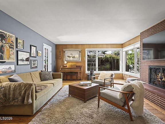 5th image of 1180 Sharon Way