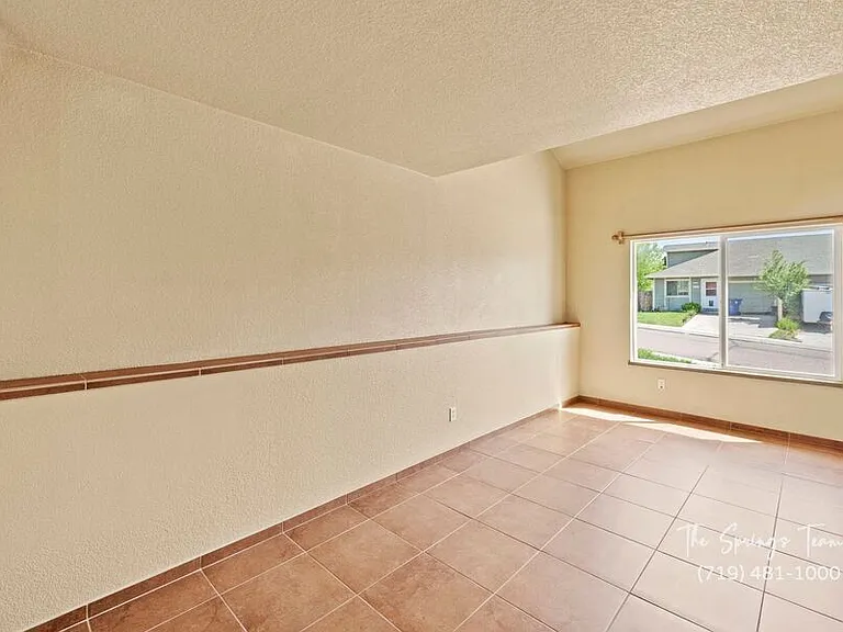 5232 Solar Ridge Dr — Photo 9