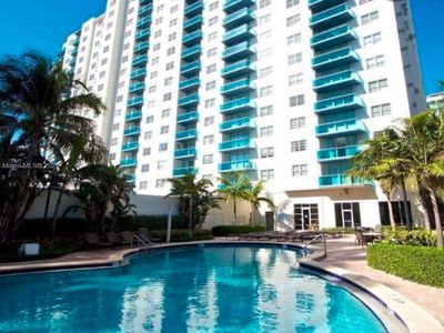 4001 S Ocean Dr PH 3, Hollywood, FL, 33019