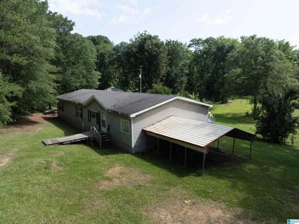 936 Lake Whitland Dr, Talladega, AL 35160