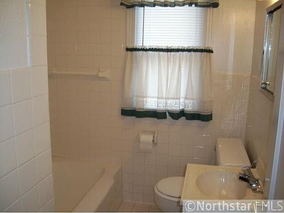 5th image of 1364 Margaret St