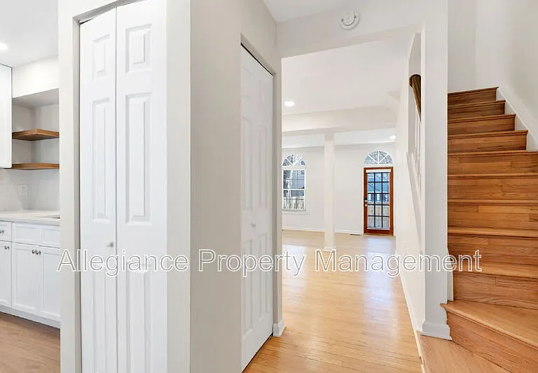 6630 Medinah Ln — Photo 3