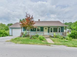 394 Carter St, Bluff City, TN 37618
