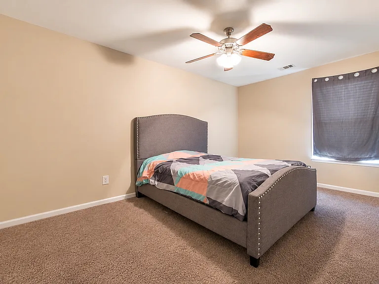 141 Back Cedar Ln — Photo 18