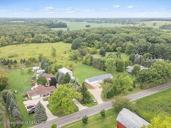 5th image of 10586 Williams Rd