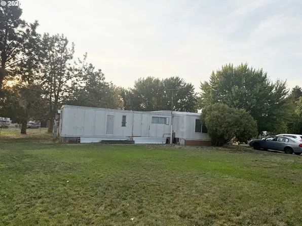 71594 Angus Ave, Pendleton, OR 97801