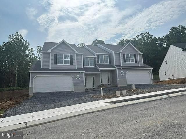 1st image of 19 Castle Dr Lot 4