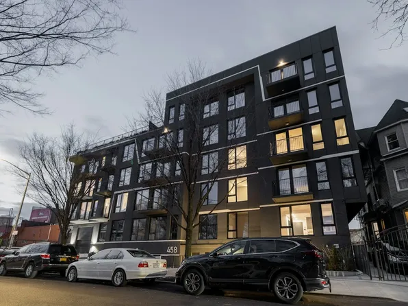 458 East 25th Street image 19 of 19